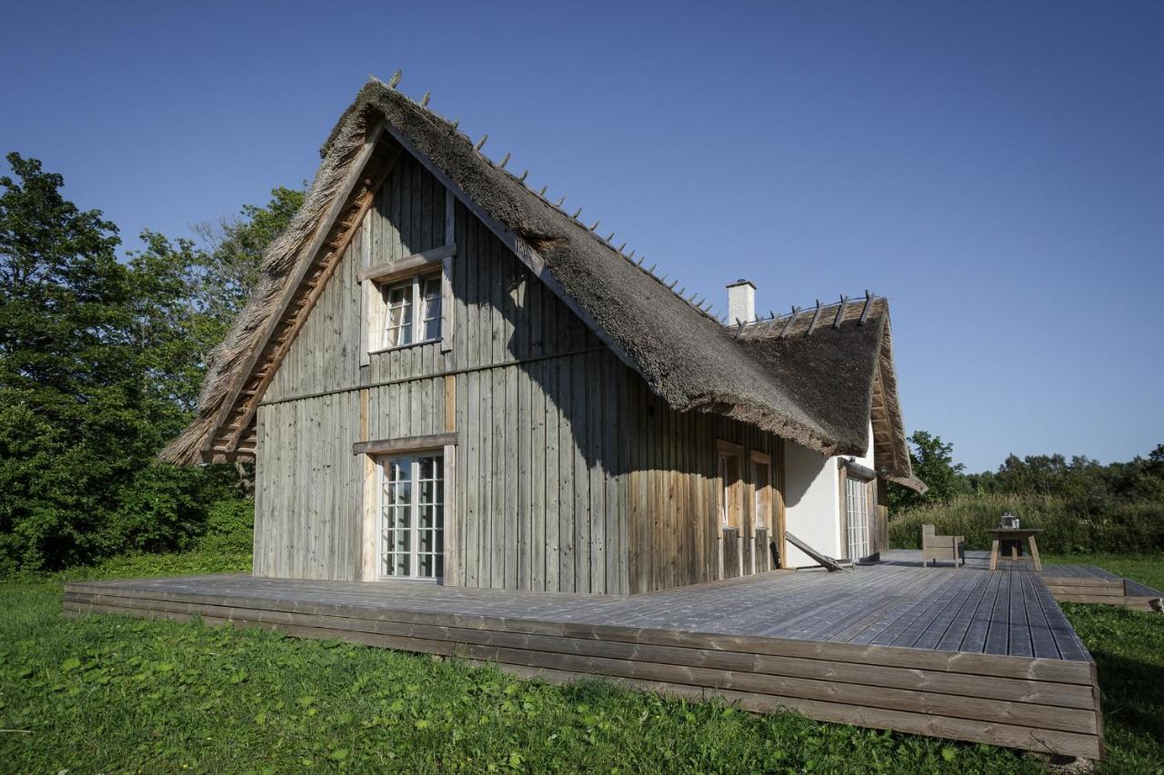 Villa Bumba Liigalaskma Exterior foto